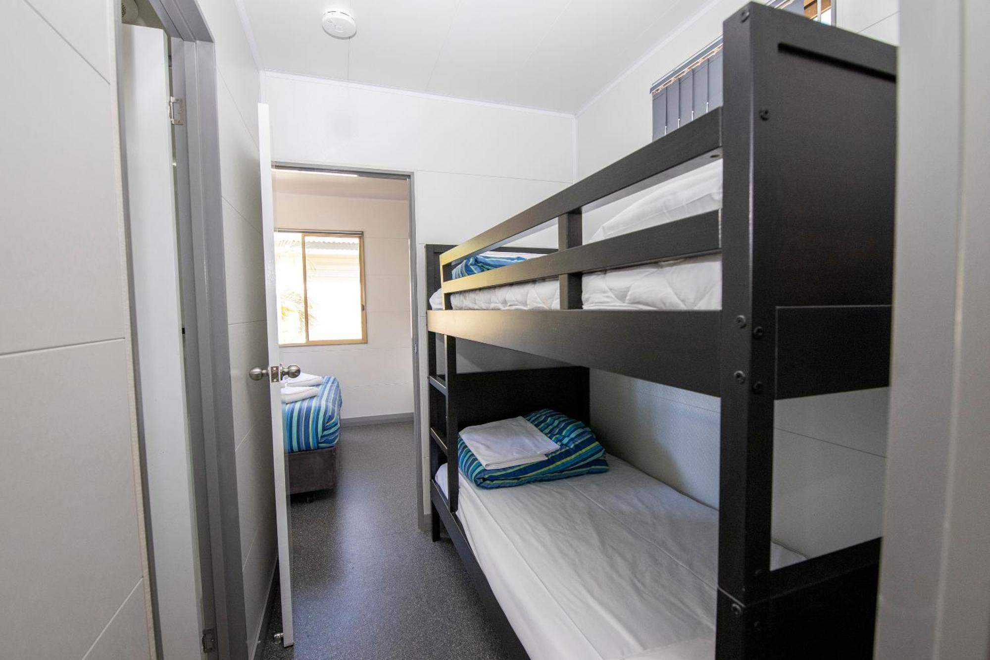 Karrinyup Waters Resort Пърт Стая снимка