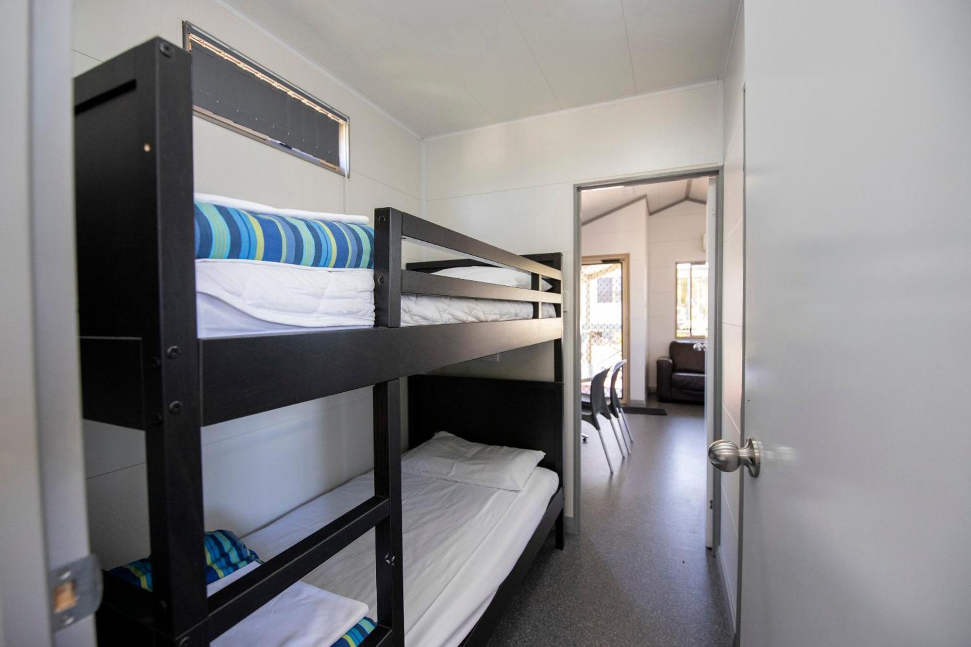 Karrinyup Waters Resort Пърт Стая снимка
