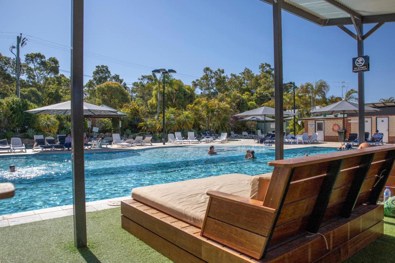 Karrinyup Waters Resort Пърт Екстериор снимка